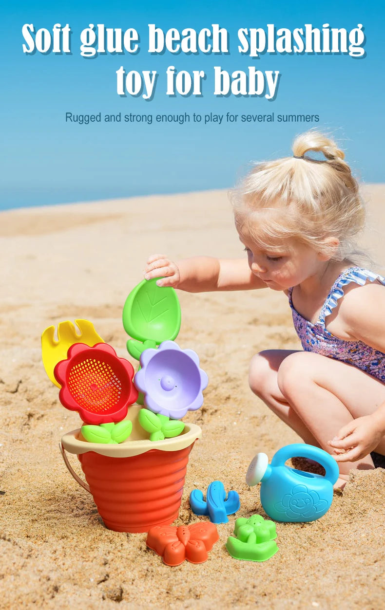 Children's beach toys, playing with sand, digging an hourglass, playing with water, shovels, buckets, and kettles, ages 1-6