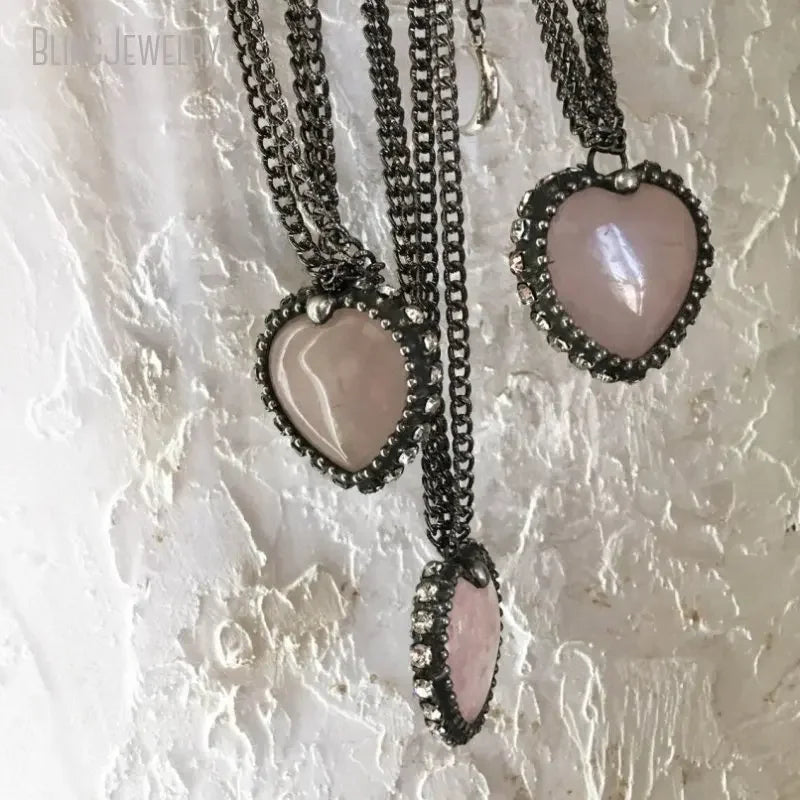 10pcs Small Rose Quartz Necklace Pink Crystal Puffed Heart Stone Women Witch Boho Goth Wicca Valentine Love Spell Jewelry Arcane