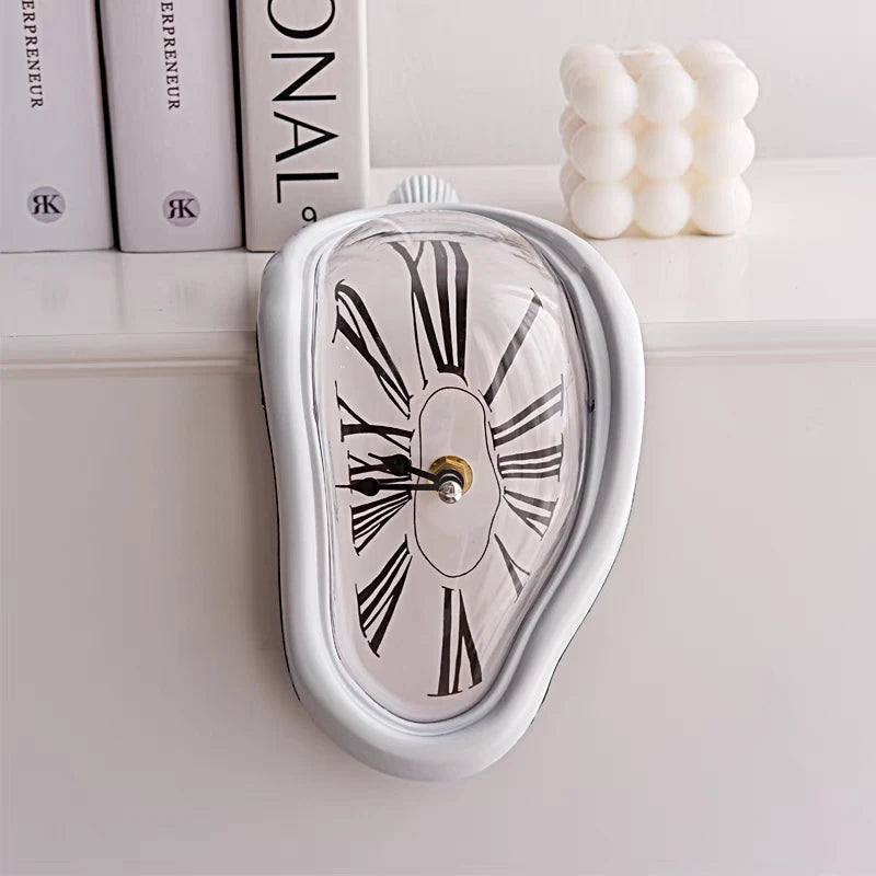 2024 New Novel Surreal Melting Distorted Wall Clocks Surrealist Salvador